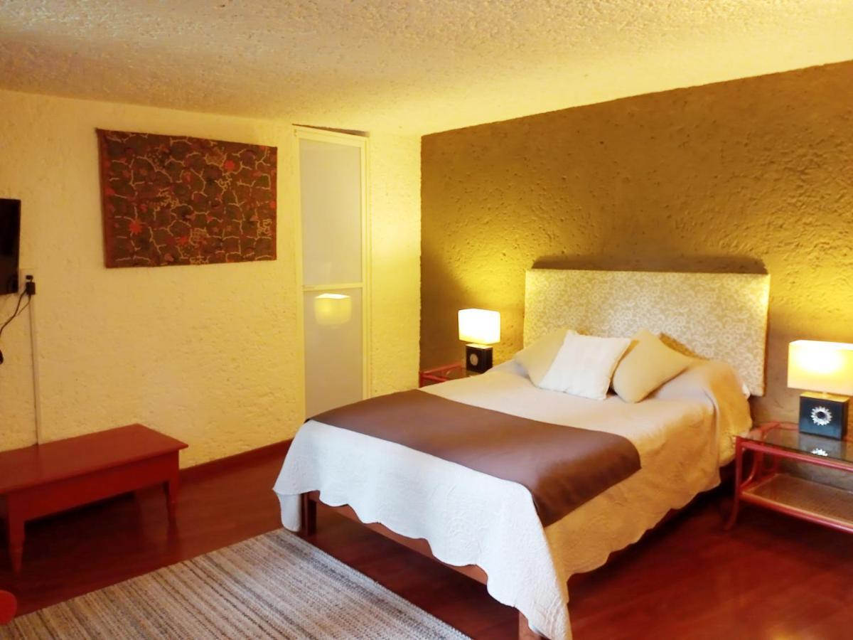 Suite 1-A Monasterio Garden House Welcome To San Angel Kota Meksiko Bagian luar foto