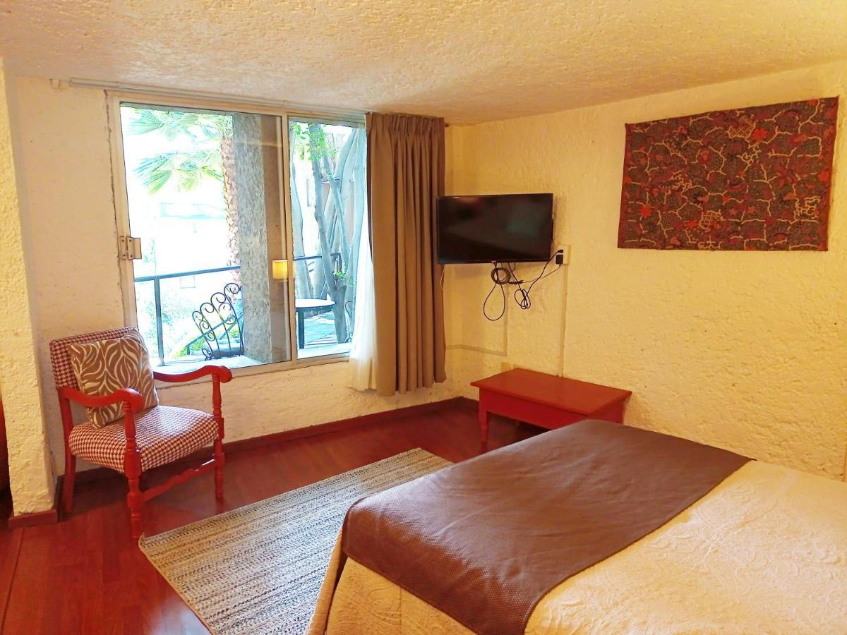 Suite 1-A Monasterio Garden House Welcome To San Angel Kota Meksiko Bagian luar foto