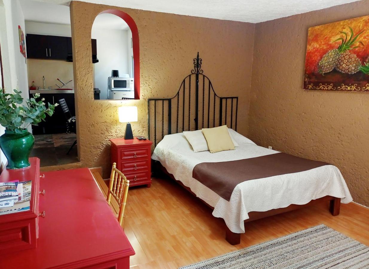 Suite 1-A Monasterio Garden House Welcome To San Angel Kota Meksiko Bagian luar foto