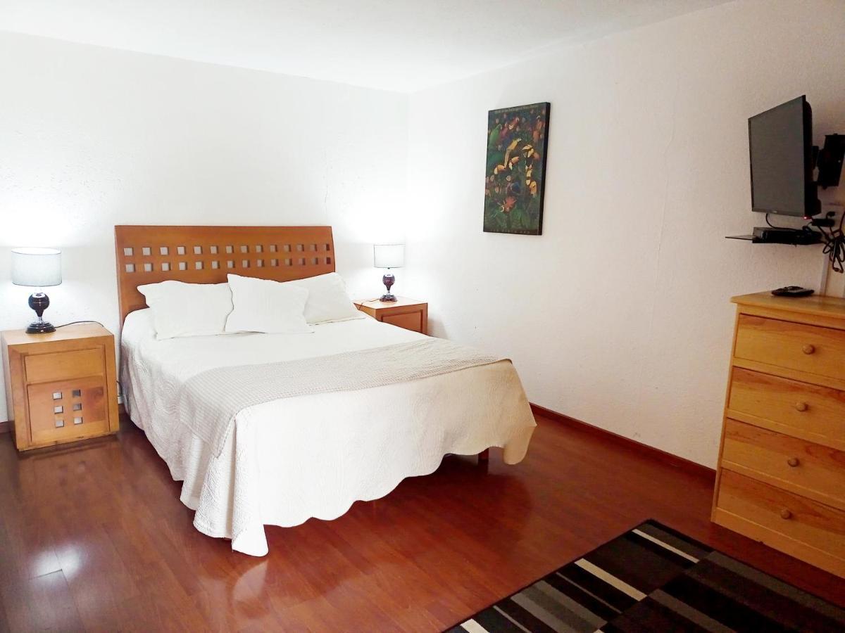 Suite 1-A Monasterio Garden House Welcome To San Angel Kota Meksiko Bagian luar foto