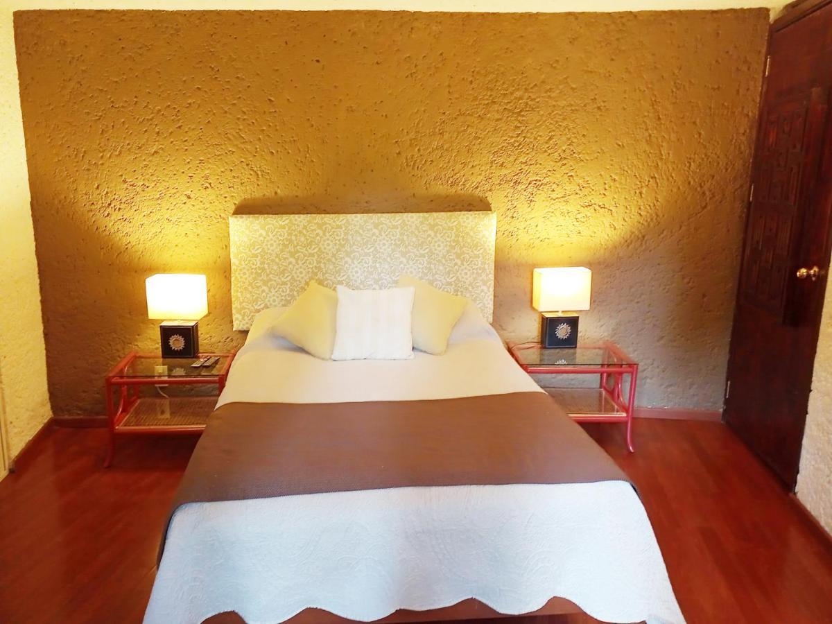 Suite 1-A Monasterio Garden House Welcome To San Angel Kota Meksiko Bagian luar foto
