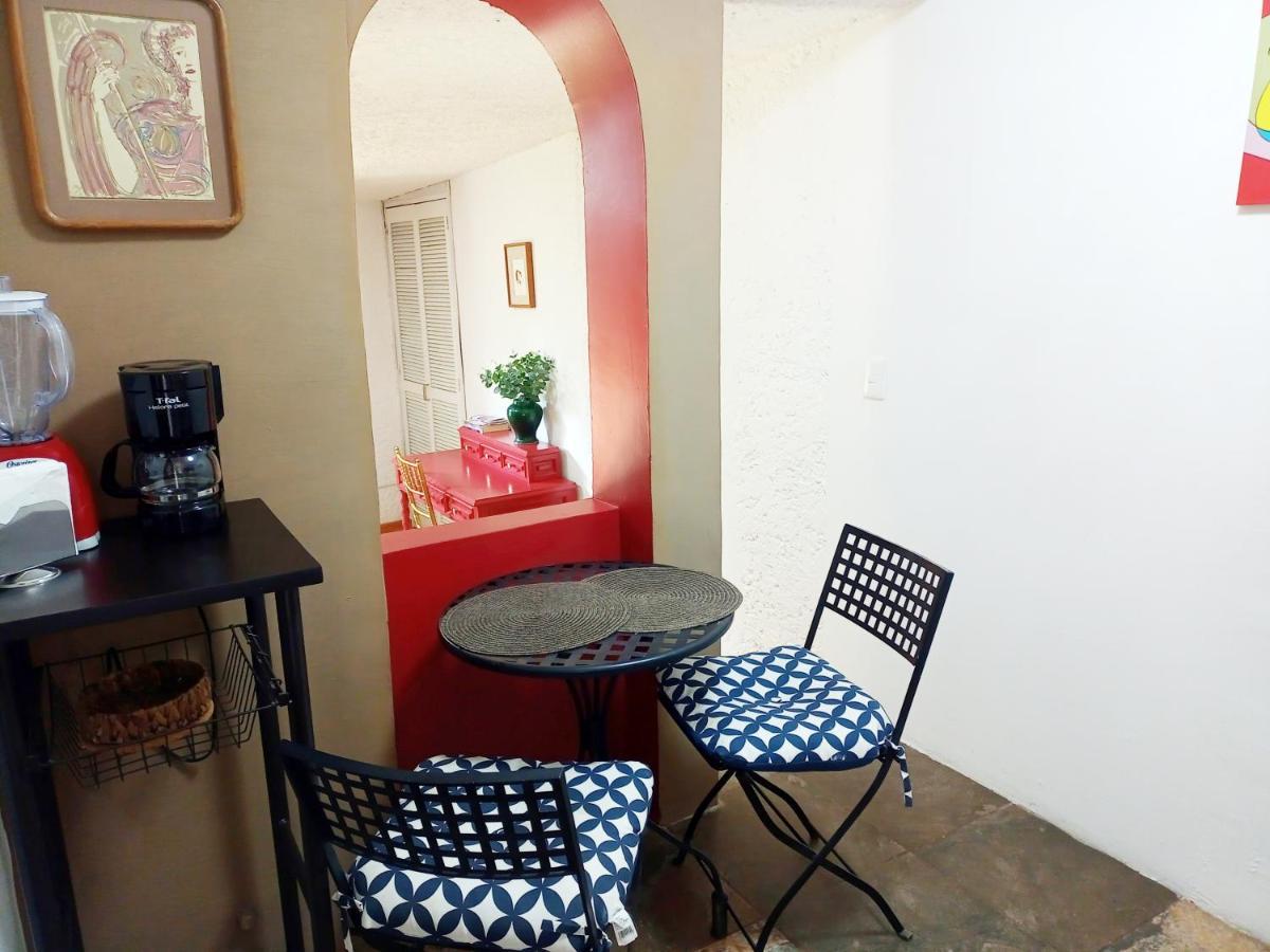 Suite 1-A Monasterio Garden House Welcome To San Angel Kota Meksiko Bagian luar foto