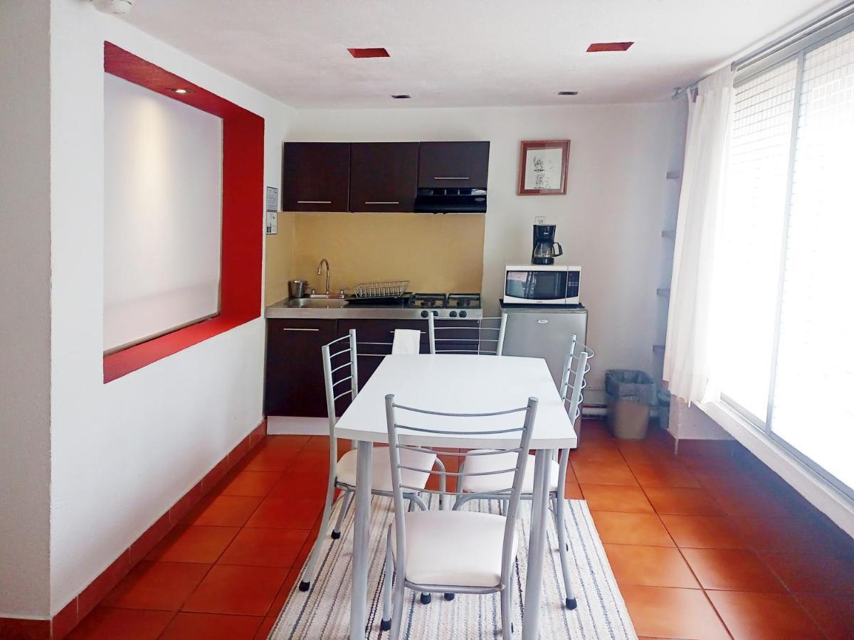 Suite 1-A Monasterio Garden House Welcome To San Angel Kota Meksiko Bagian luar foto